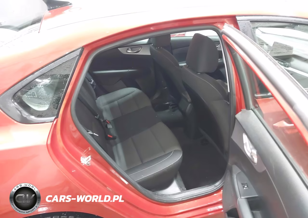 2023 Kia Forte Lxs VIN:3KPF24AD5PE609664 - 8