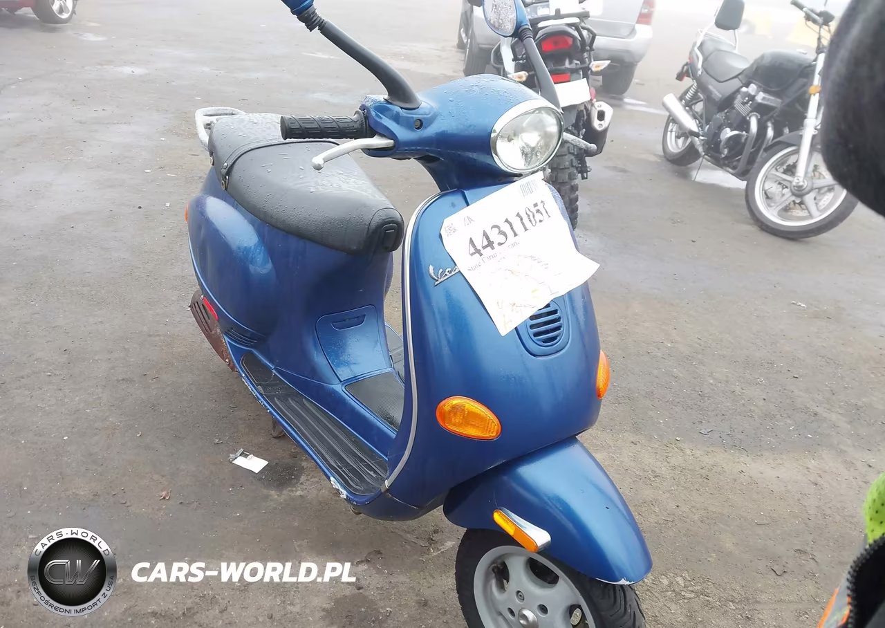 2005 Vespa M198F – zdjęcie 1 z 15