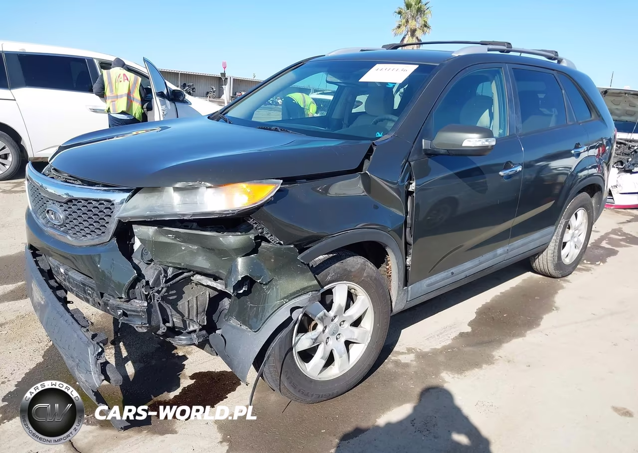 2012 Kia Sorento Lx VIN:5XYKT3A61CG215261 - 2