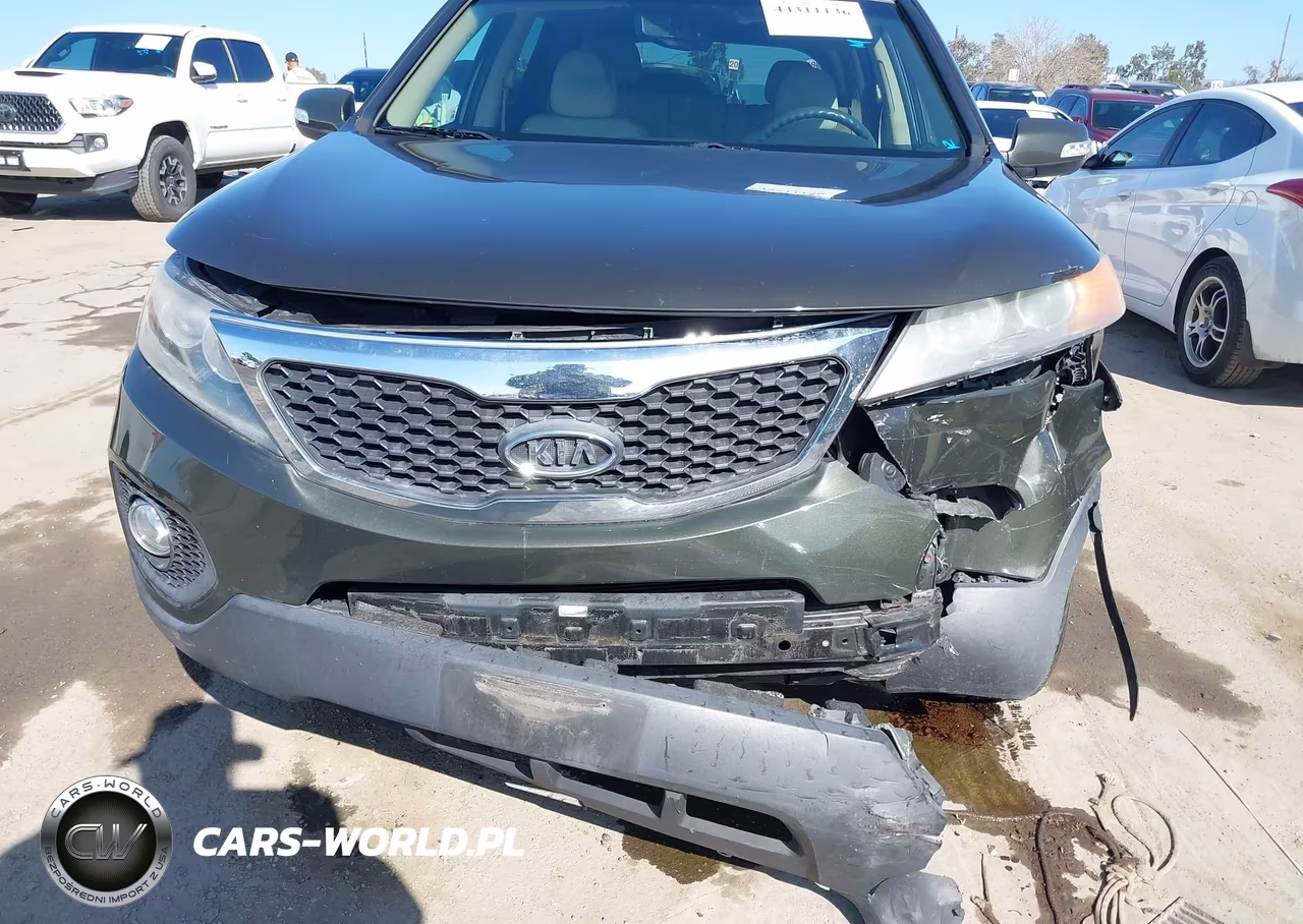 2012 Kia Sorento Lx VIN:5XYKT3A61CG215261 - 6