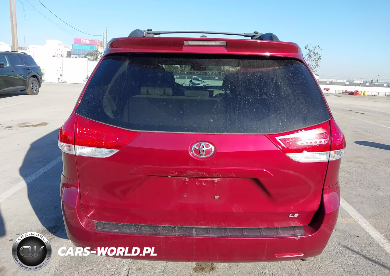2012 Toyota Sienna Le V6 8 Passenger VIN:5TDKK3DCXCS274736 - 16