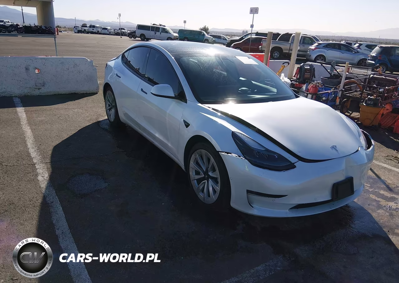 2021 Tesla Model 3 Standard Range Plus Rear-Wheel Drive