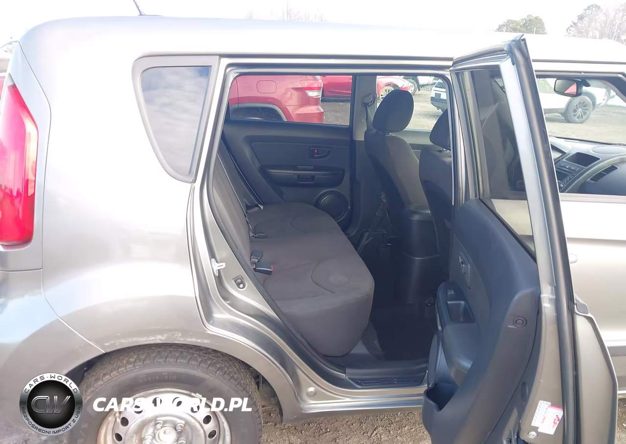 2013 Kia Soul VIN:KNDJT2A52D7627474 - 8