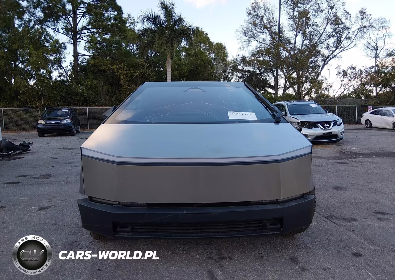 2024 Tesla Cybertruck Cyberbeast VIN:7G2CEHEE1RA035317 - 11