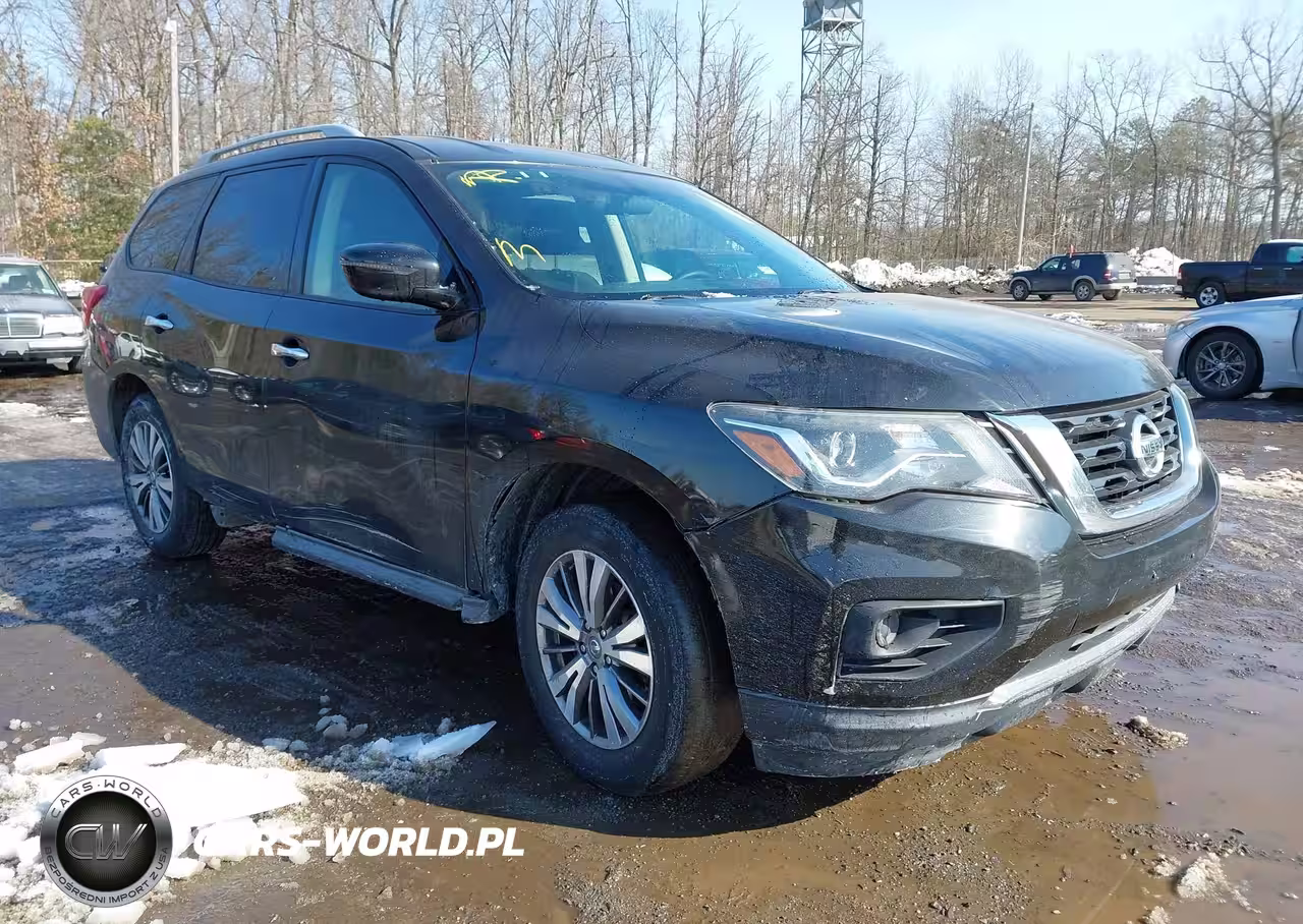 2018 Nissan Pathfinder S