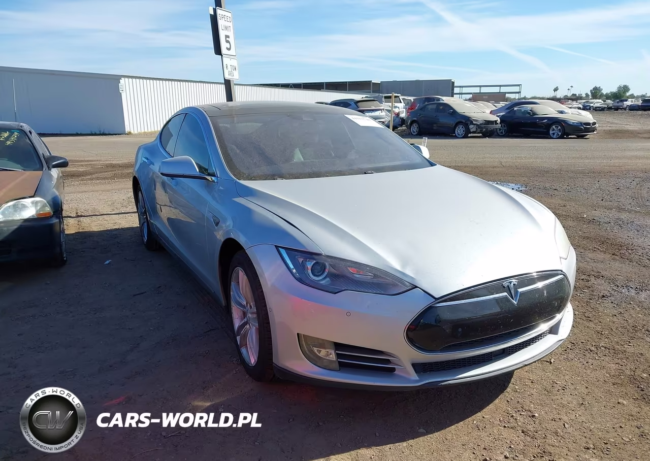 2015 Tesla Model S 85D-P85D – zdjęcie 1 z 18