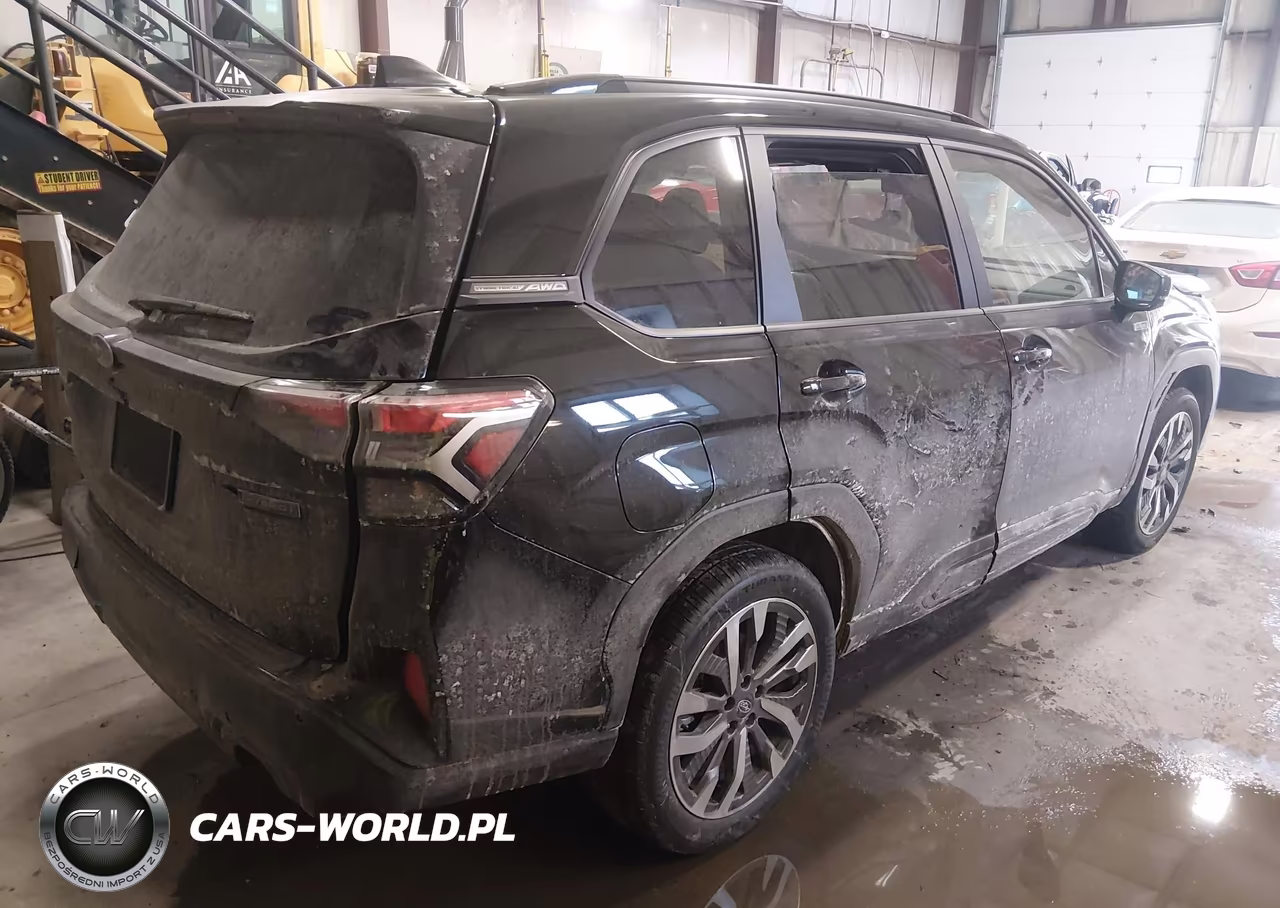 2025 Subaru Forester Touring Hybrid VIN:JF2SLSTD4SH453568 - 4