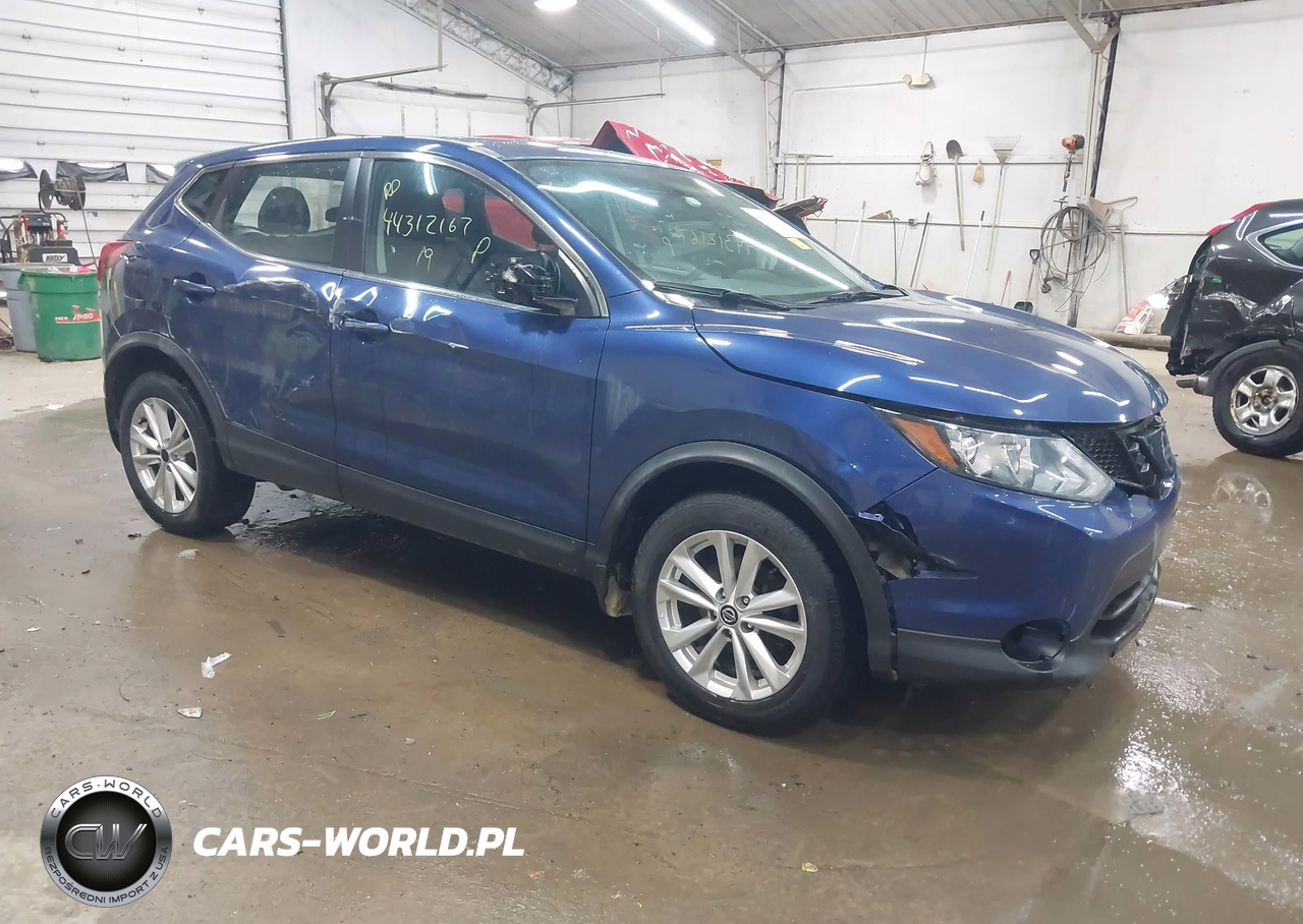 2019 Nissan Rogue Sport S