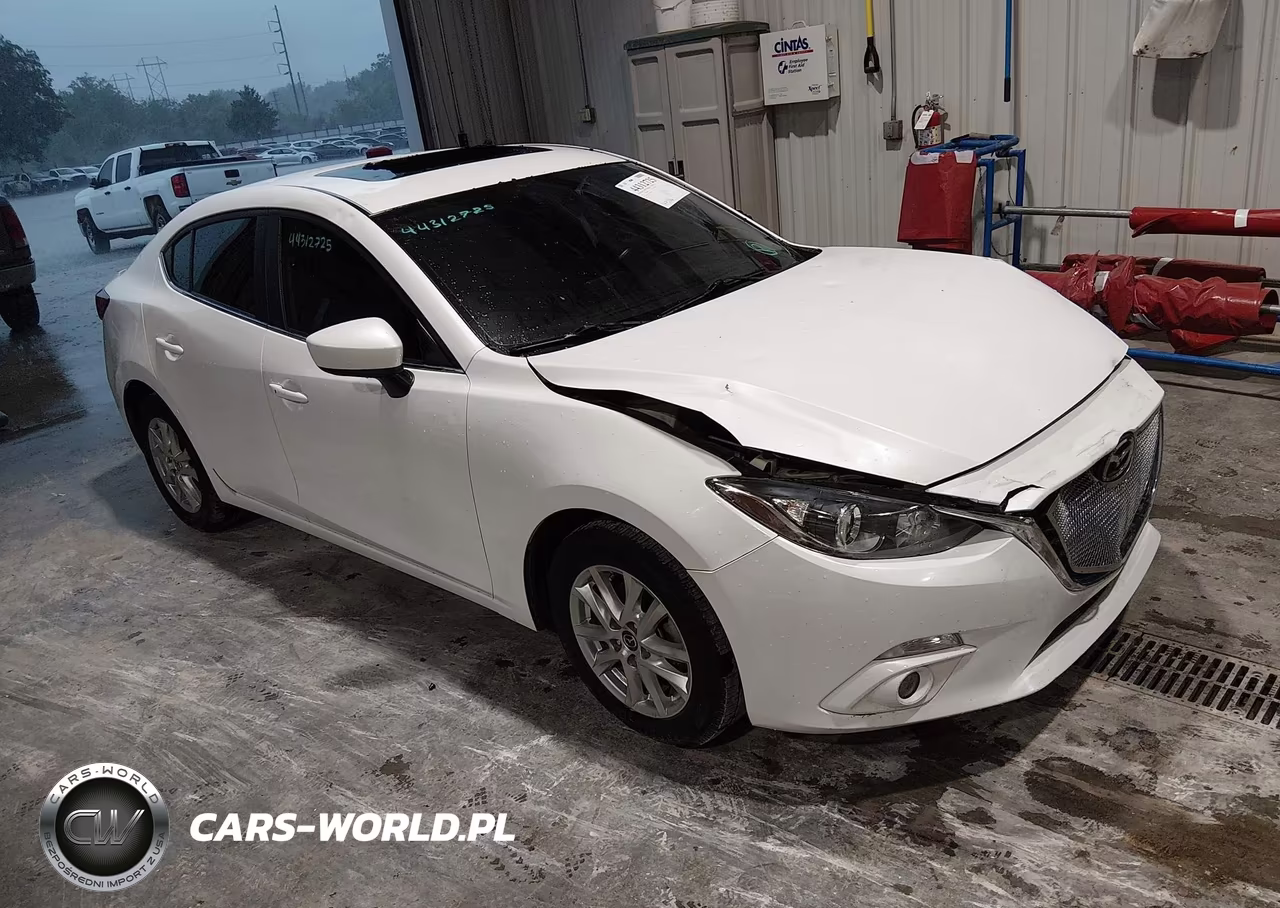 2016 Mazda Mazda3 – zdjęcie 1 z 17