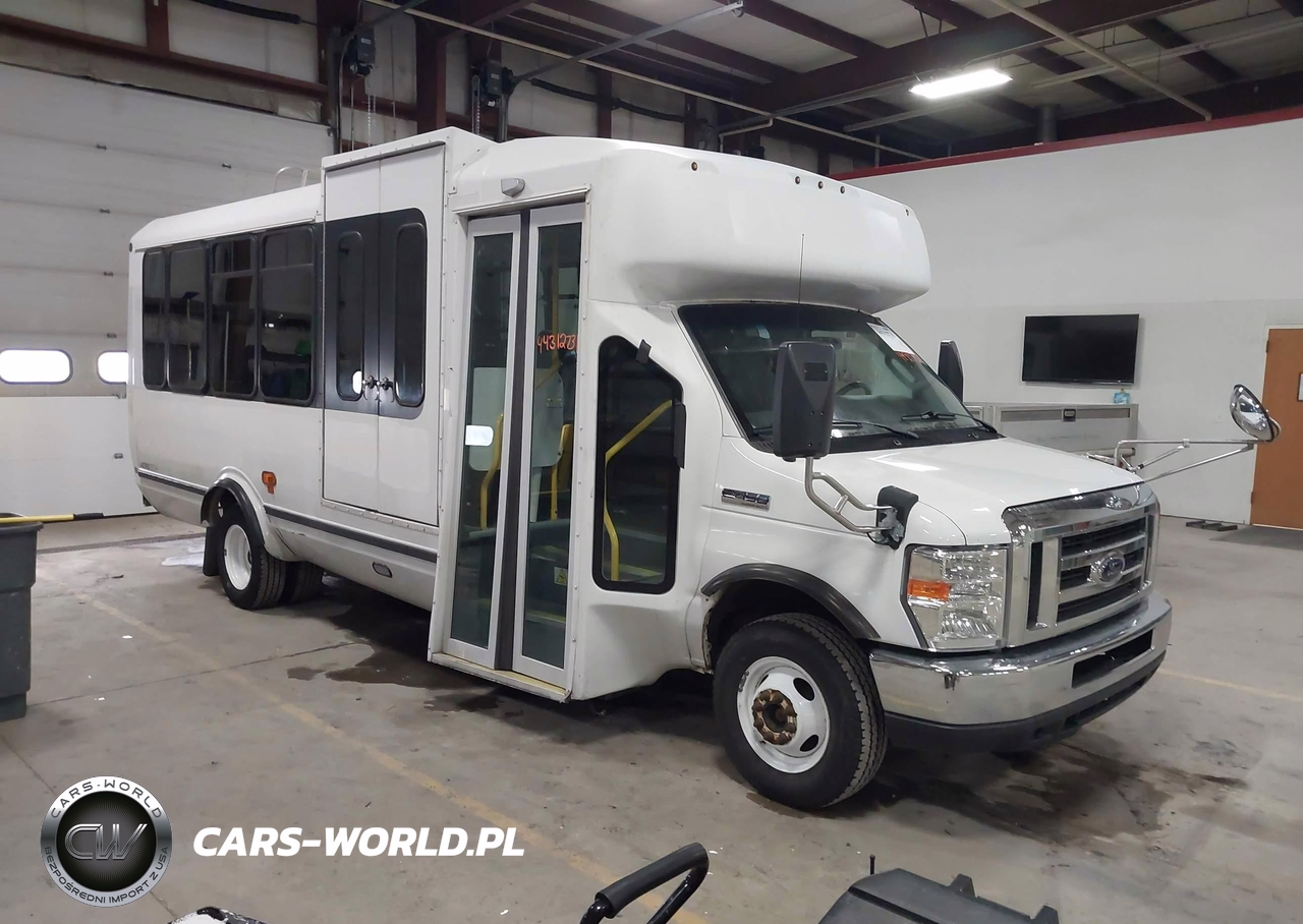 2019 Ford E-450 Cutaway