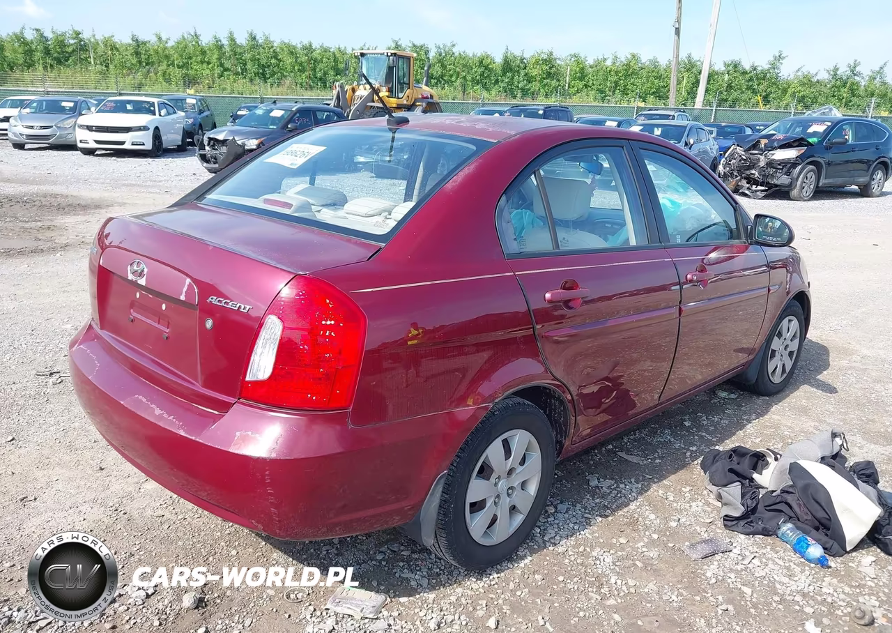 2009 Hyundai Accent Gls VIN:KMHCN46C39U315075 - 4