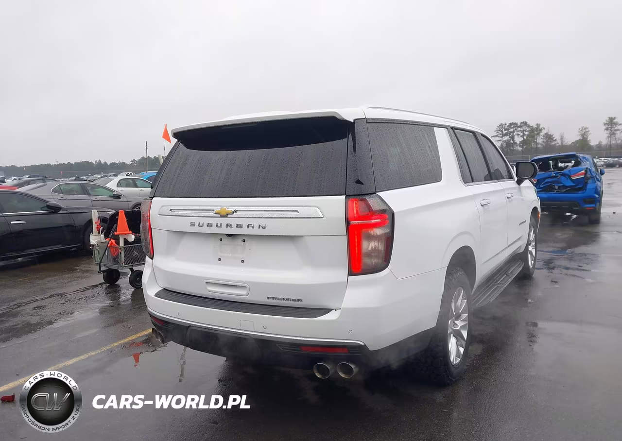 2022 Chevrolet Suburban 2Wd Premier VIN:1GNSCFKD5NR190990 - 4