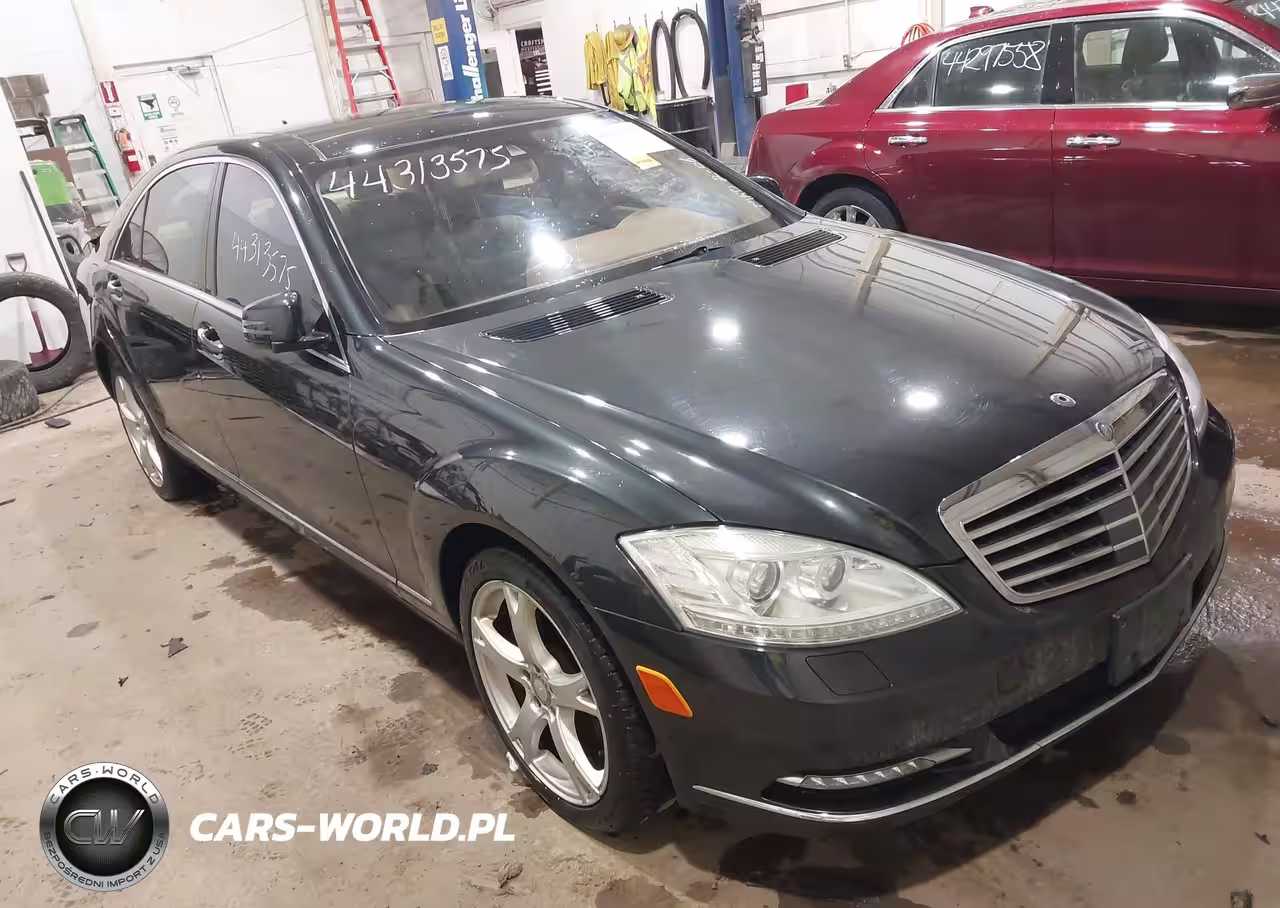 2013 Mercedes-Benz S 550 4Matic