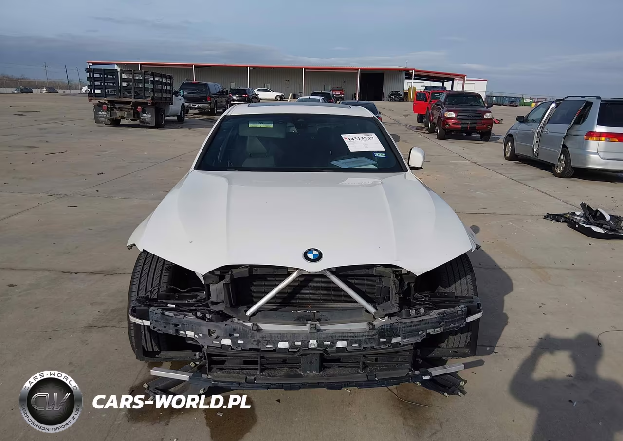2019 BMW 330I VIN:3MW5R1J58K8B01496 - 11