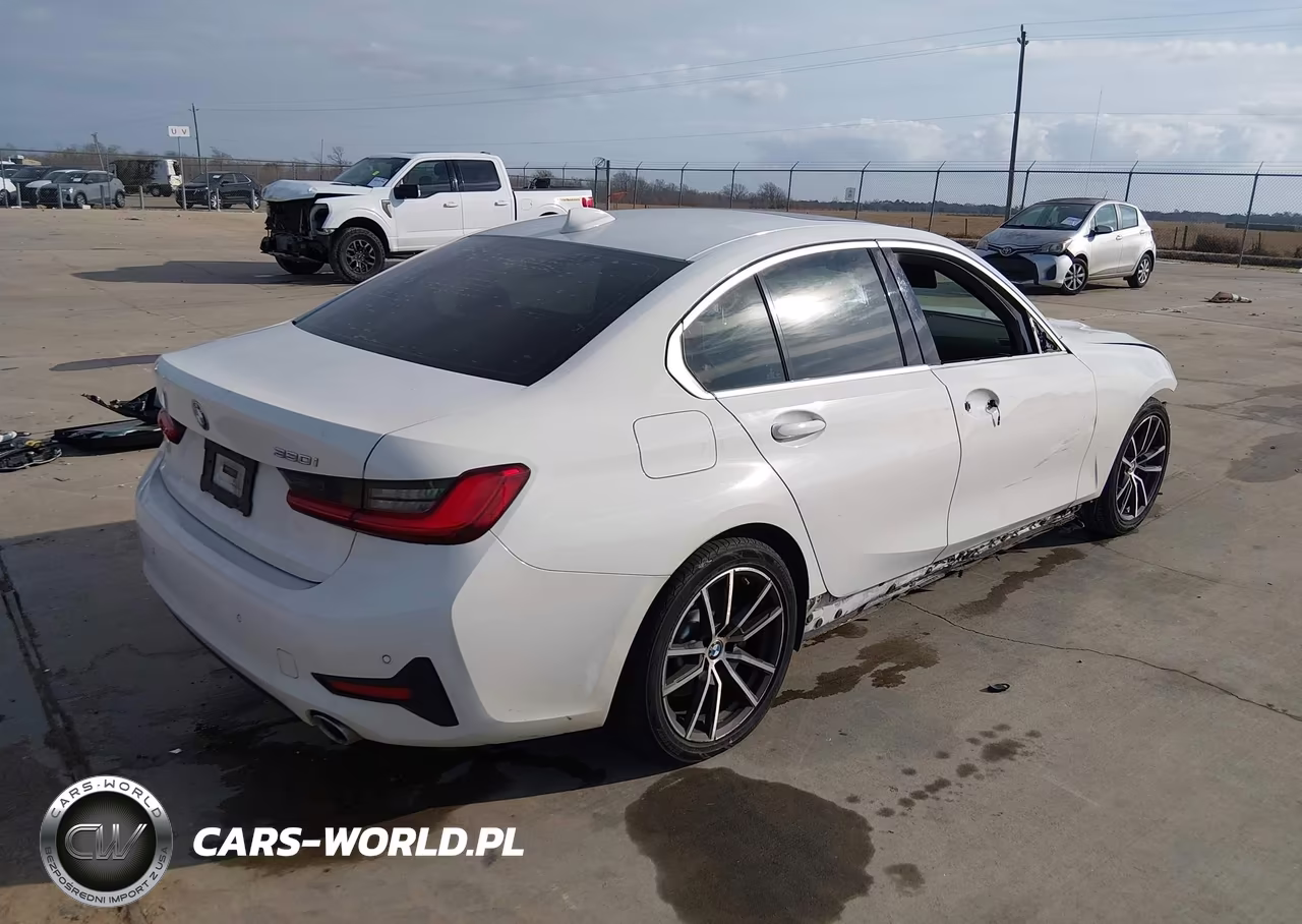 2019 BMW 330I VIN:3MW5R1J58K8B01496 - 4