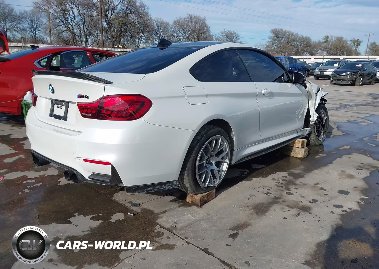 2016 BMW M4 VIN:WBS3R9C5XGK335708 - 4
