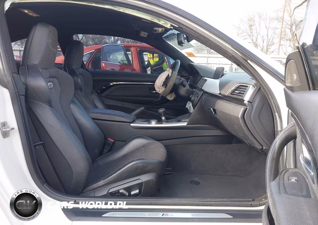 2016 BMW M4 VIN:WBS3R9C5XGK335708 - 5