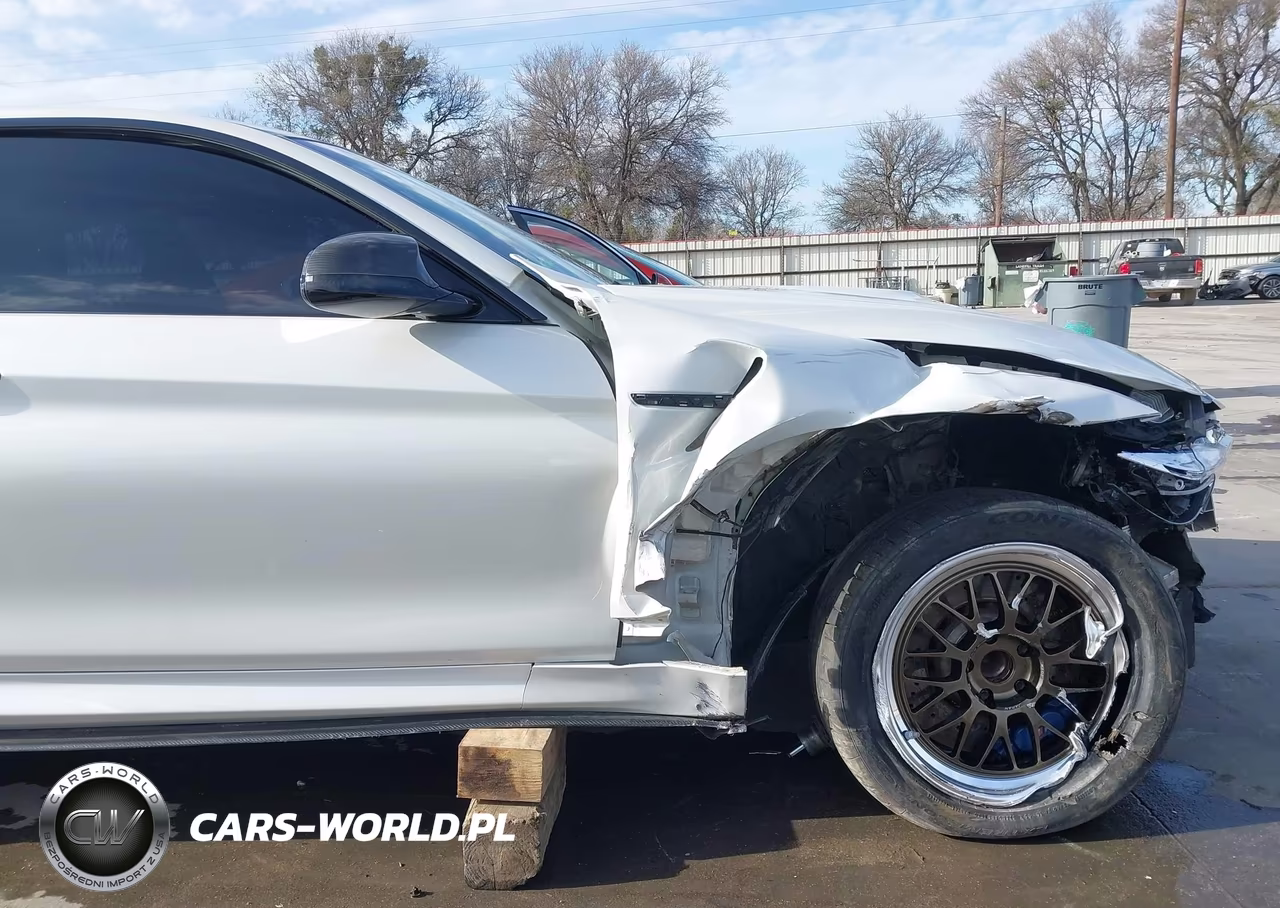 2016 BMW M4 VIN:WBS3R9C5XGK335708 - 6