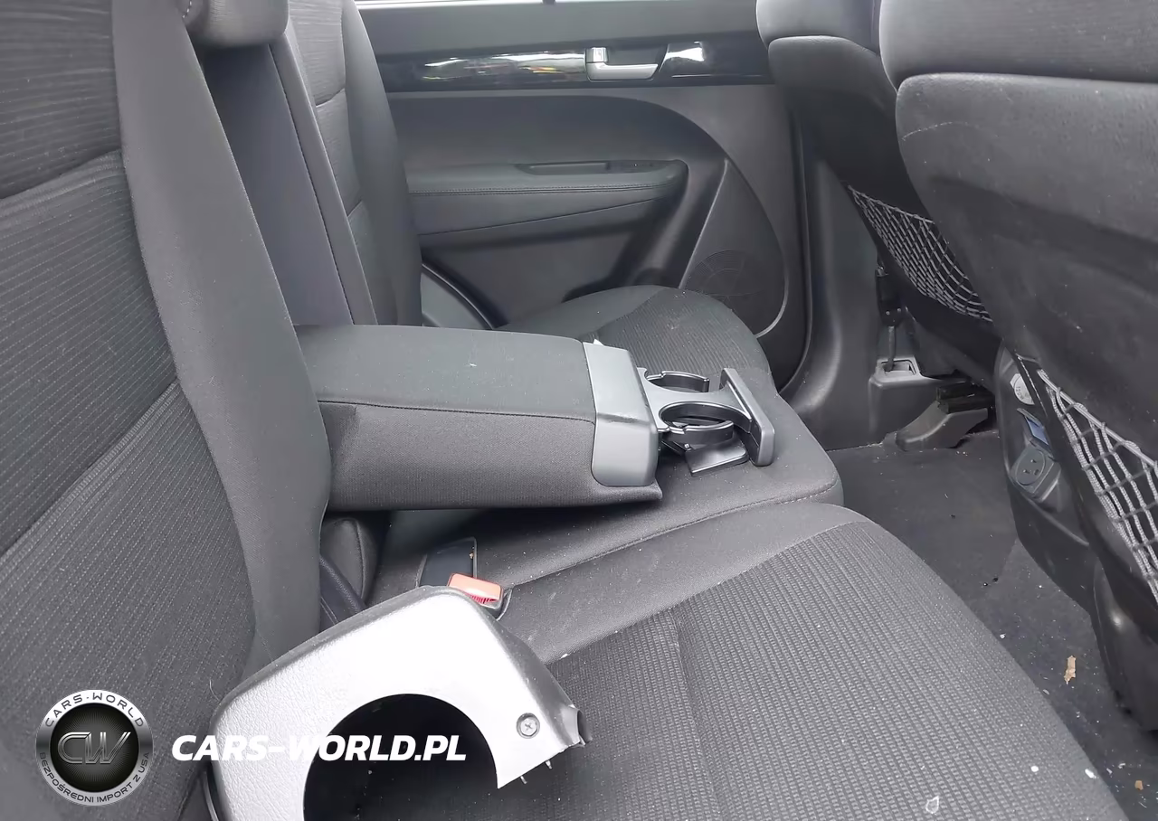 2015 Kia Sorento Lx V6 VIN:5XYKTDA72FG610830 - 8