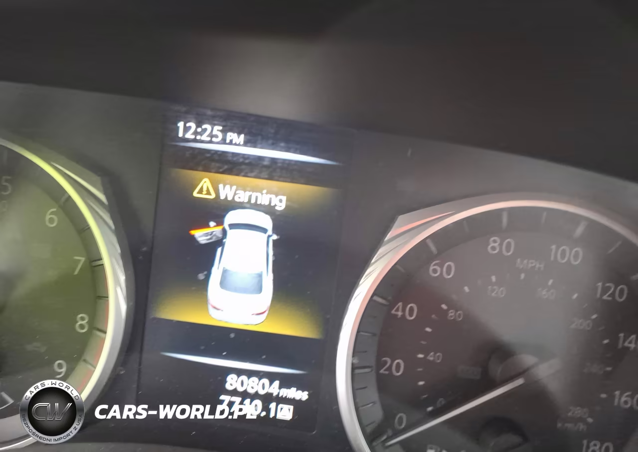 2018 Infiniti Q50 3.0T Luxe VIN:JN1EV7AR5JM431525 - 15