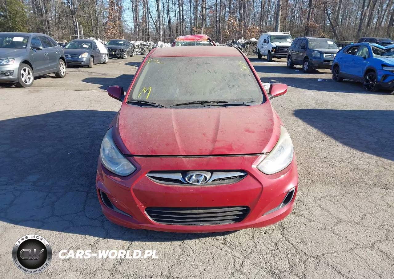 2013 Hyundai Accent Gls VIN:KMHCT4AE5DU305509 - 12