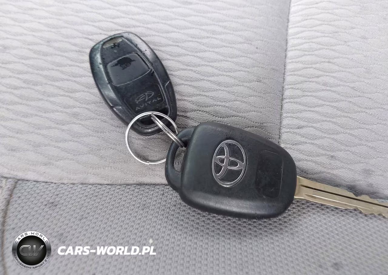 2014 Toyota Corolla Le VIN:2T1BURHE5EC030206 - 11