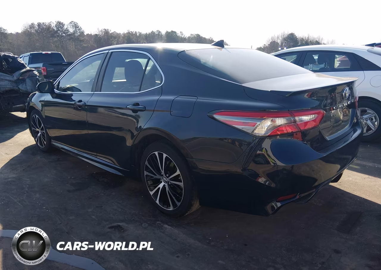2019 Toyota Camry Se VIN:4T1B11HK0KU769817 - 3