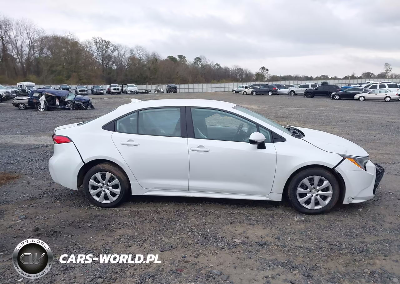 2022 Toyota Corolla Le VIN:5YFEPMAE9NP369813 - 13
