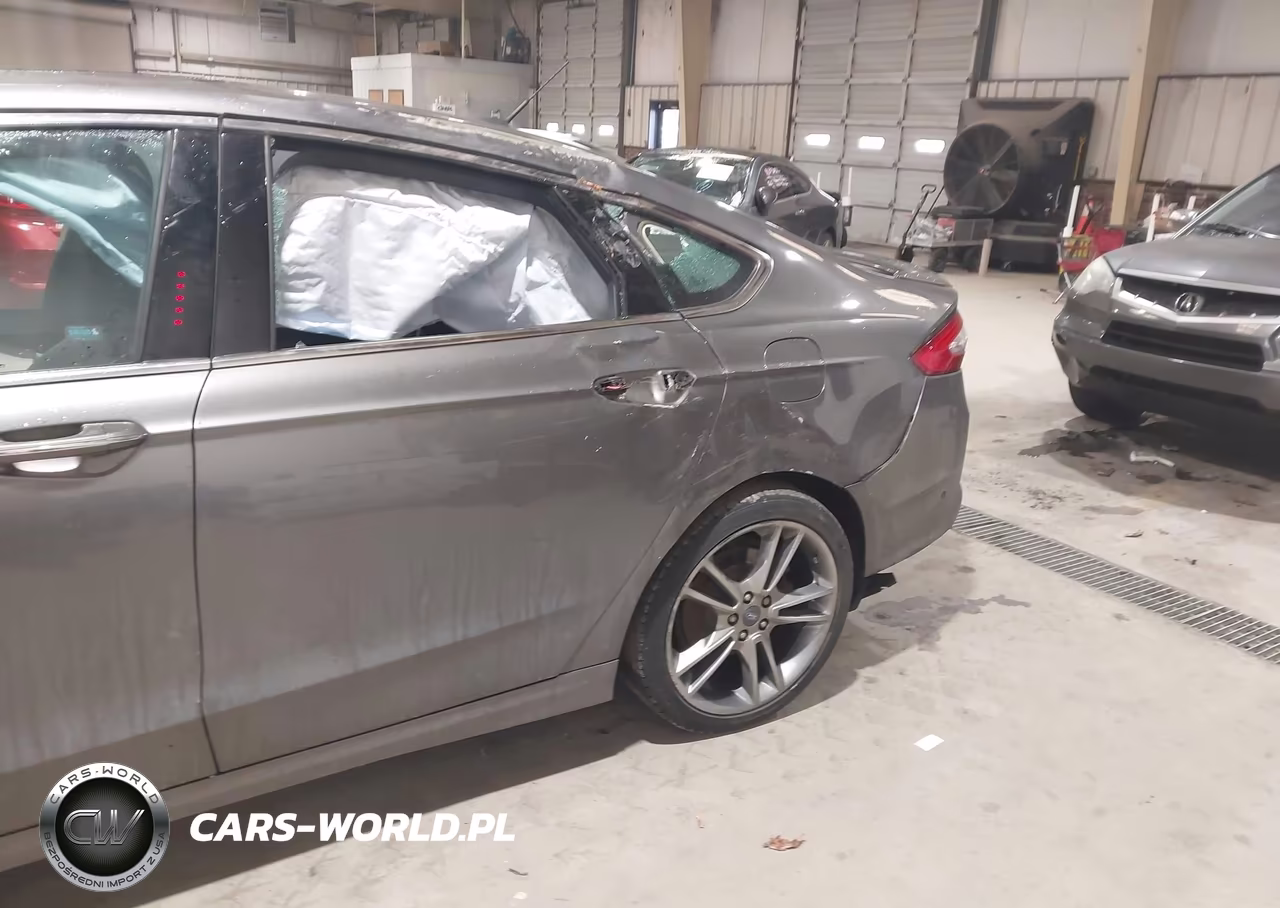 2013 Ford Fusion Titanium VIN:3FA6P0K92DR188419 - 6