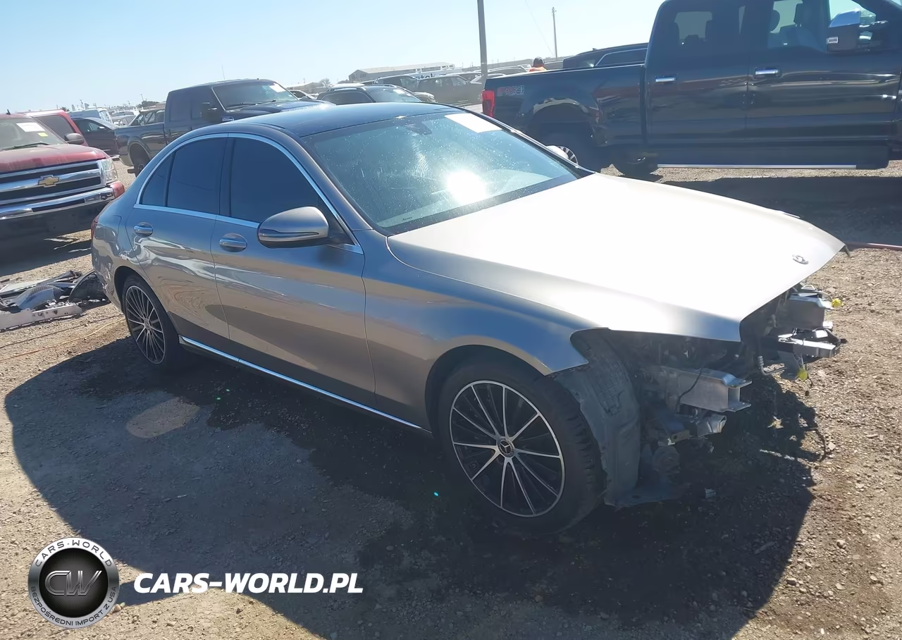2019 Mercedes-Benz C 300