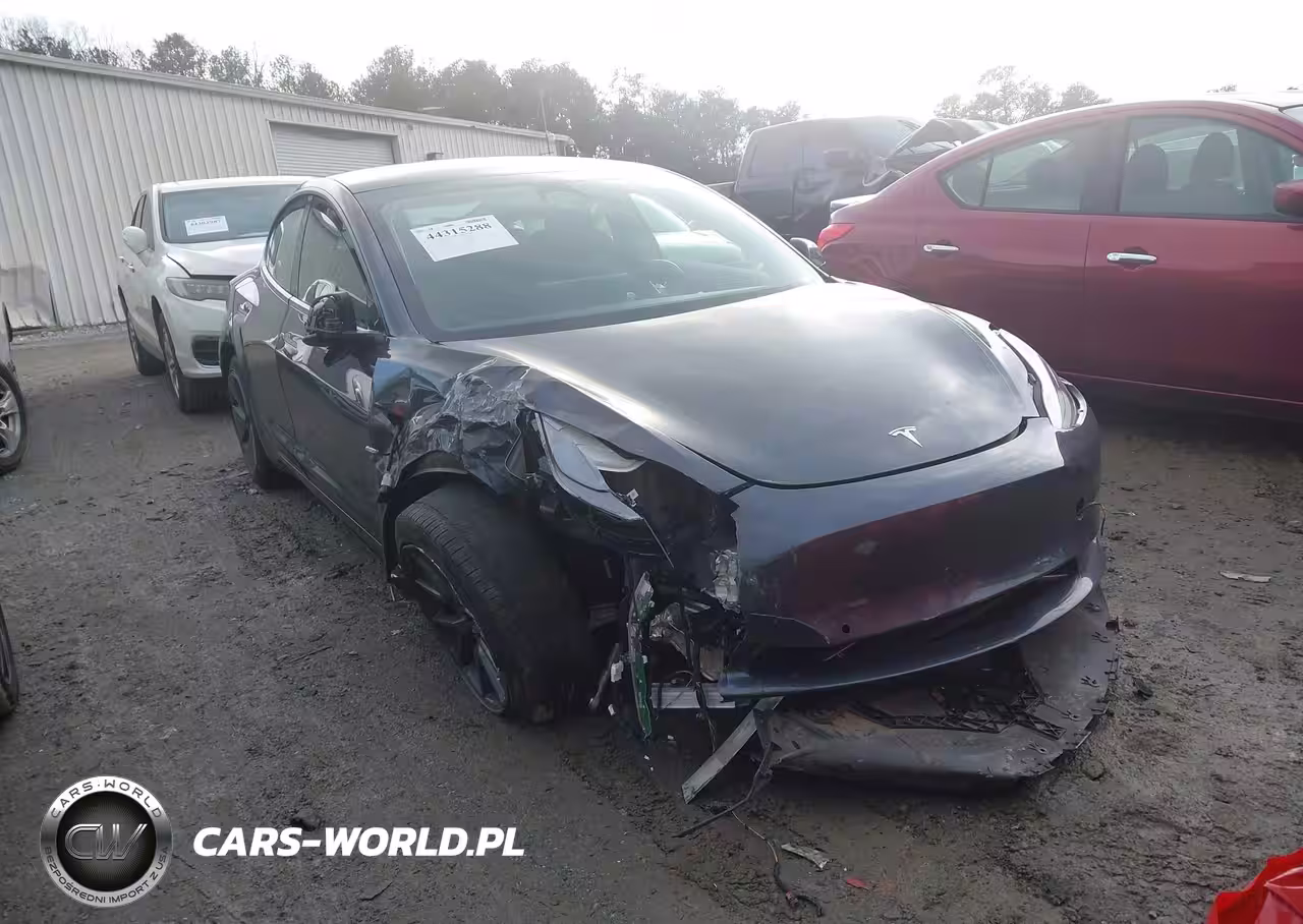 2022 Tesla Model 3 Long Range Dual Motor All-Wheel Drive