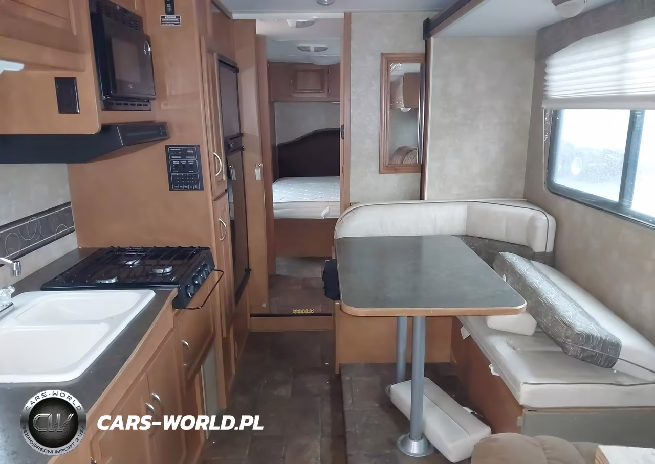 2014 Ford E-450 Cutaway VIN:1FDXE4FS2DDB28766 - 8