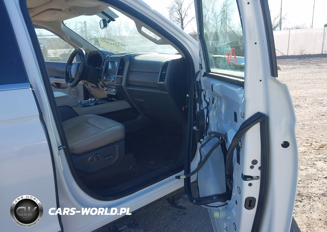 2019 Ford Expedition Max Xlt VIN:1FMJK1JT8KEA21404 - 5