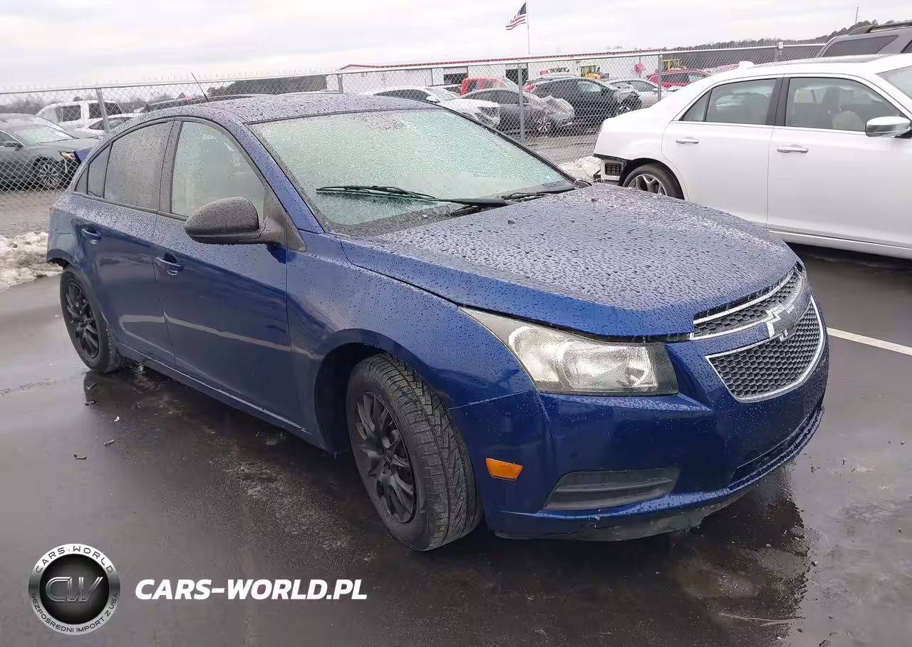 2013 Chevrolet Cruze Ls Auto