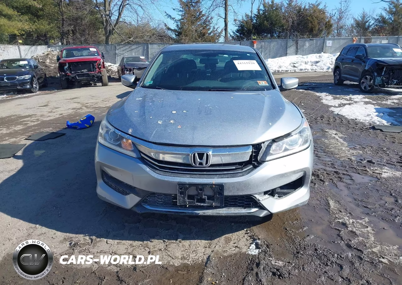 2017 Honda Accord Lx VIN:1HGCR2F32HA288742 - 12