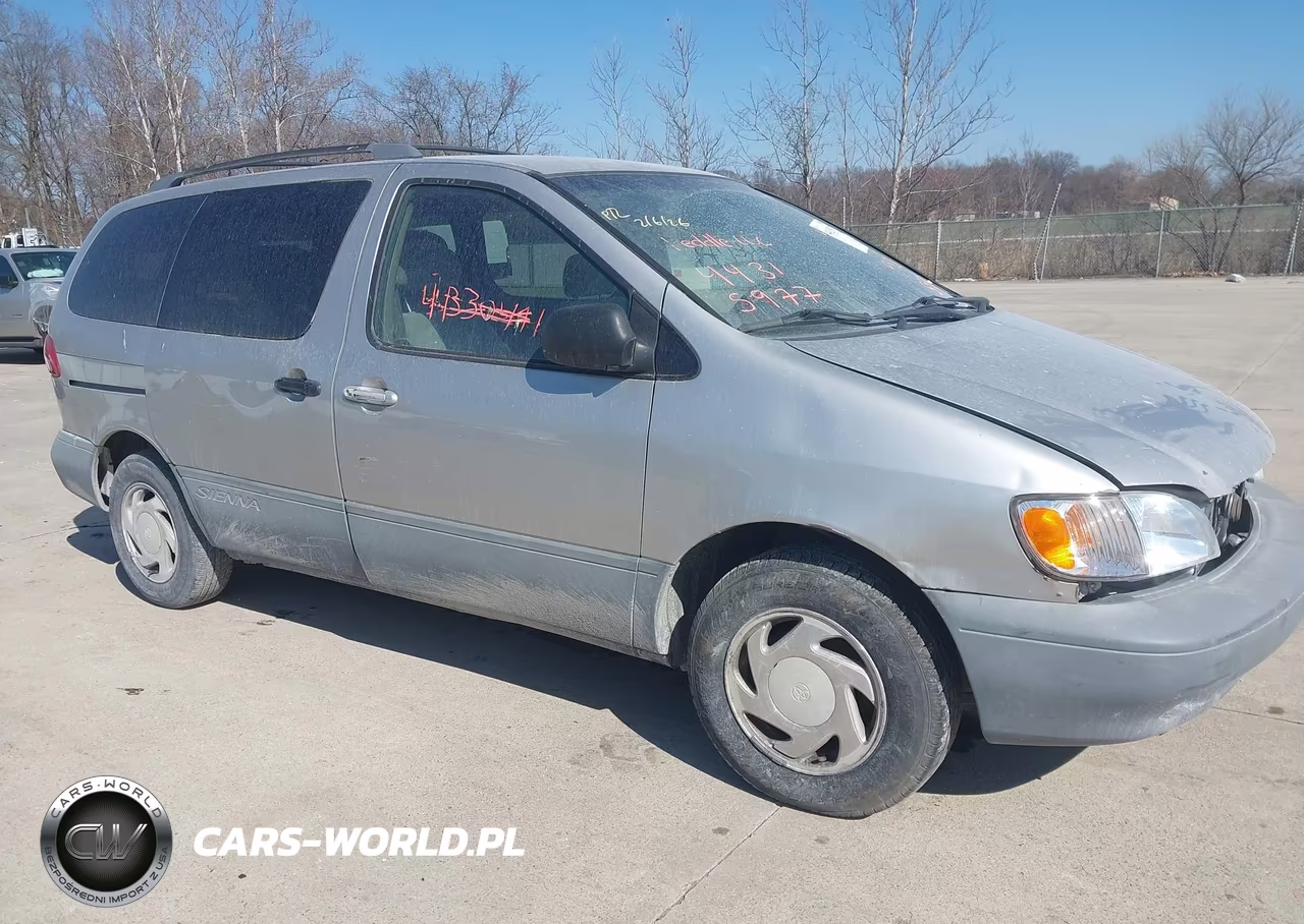 2001 Toyota Sienna Le