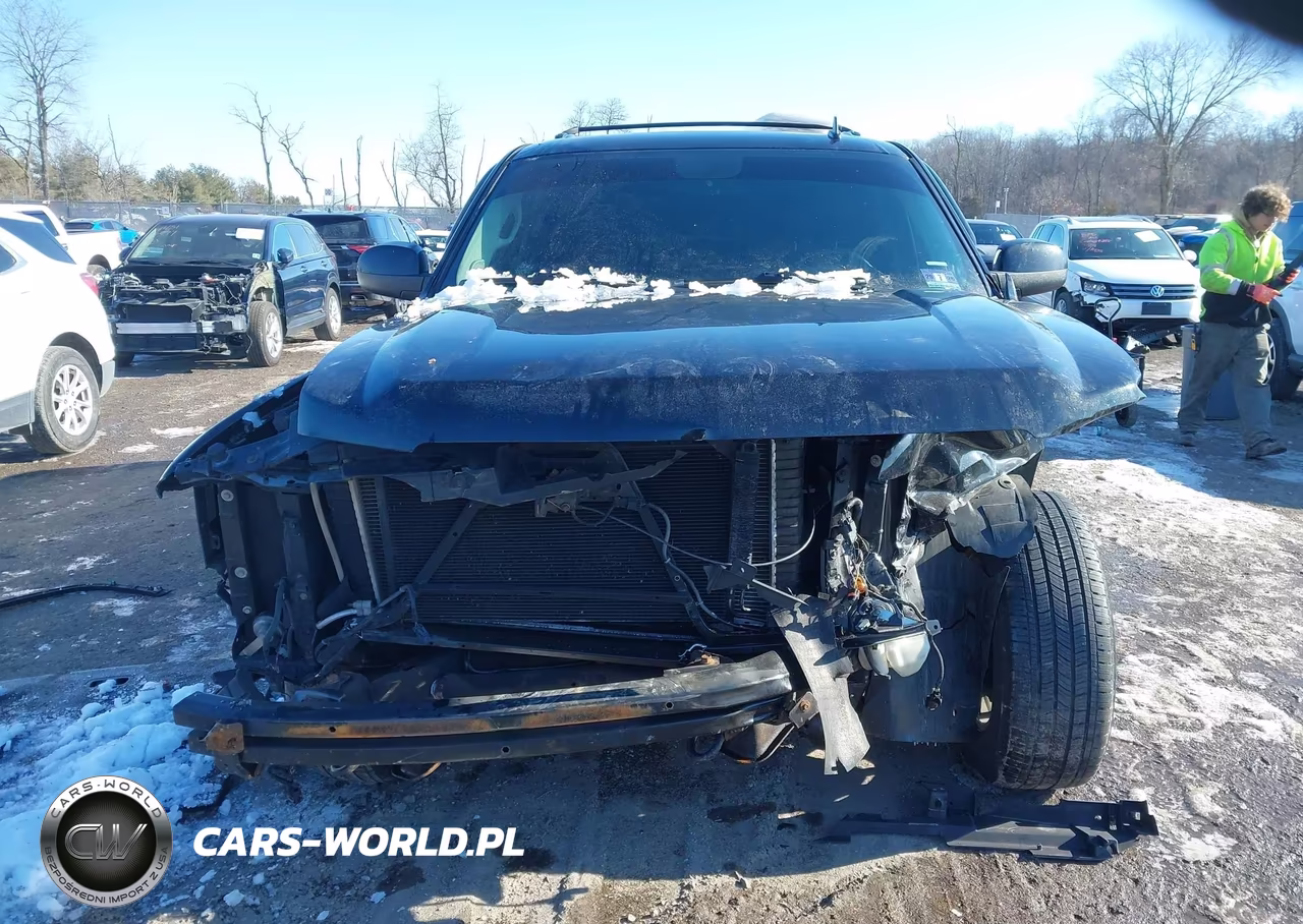 2011 Chevrolet Suburban 1500 Lt1 VIN:1GNSKJE35BR113864 - 12