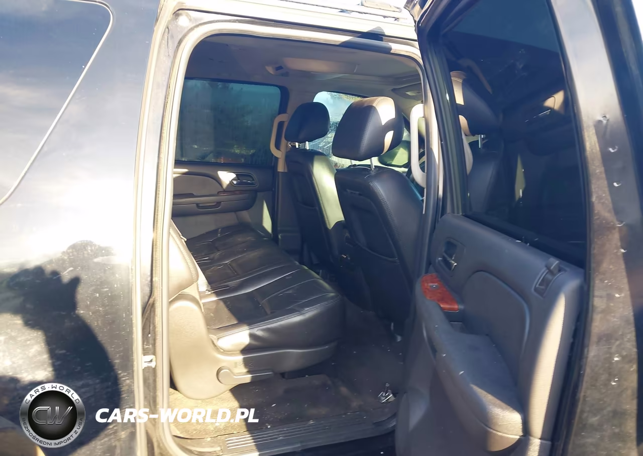 2011 Chevrolet Suburban 1500 Lt1 VIN:1GNSKJE35BR113864 - 8