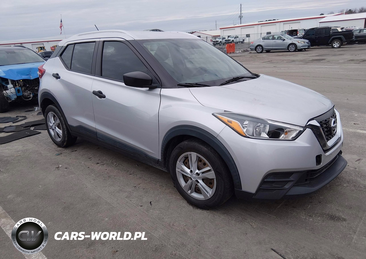 2019 Nissan Kicks S
