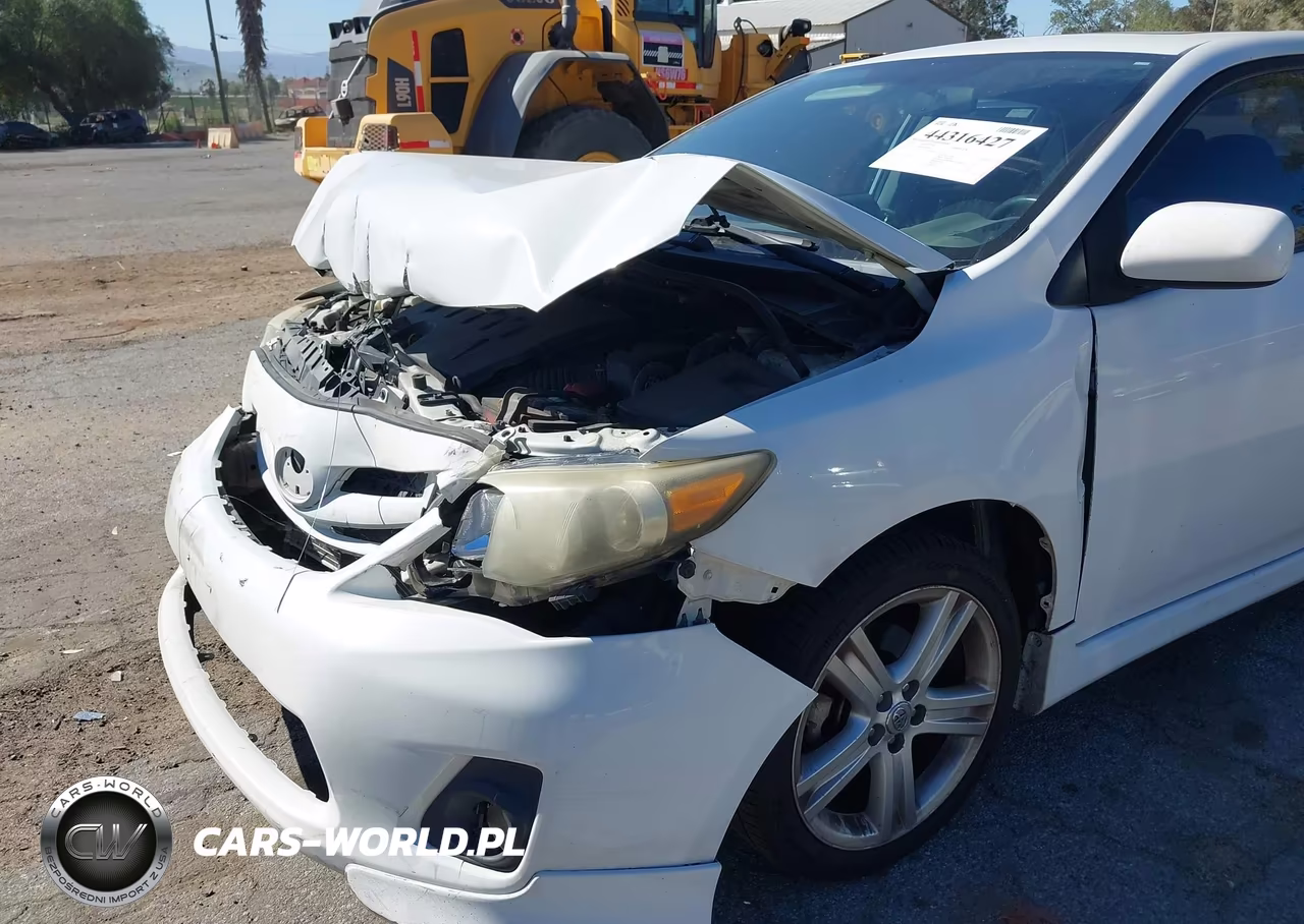 2013 Toyota Corolla S VIN:5YFBU4EE8DP110900 - 17