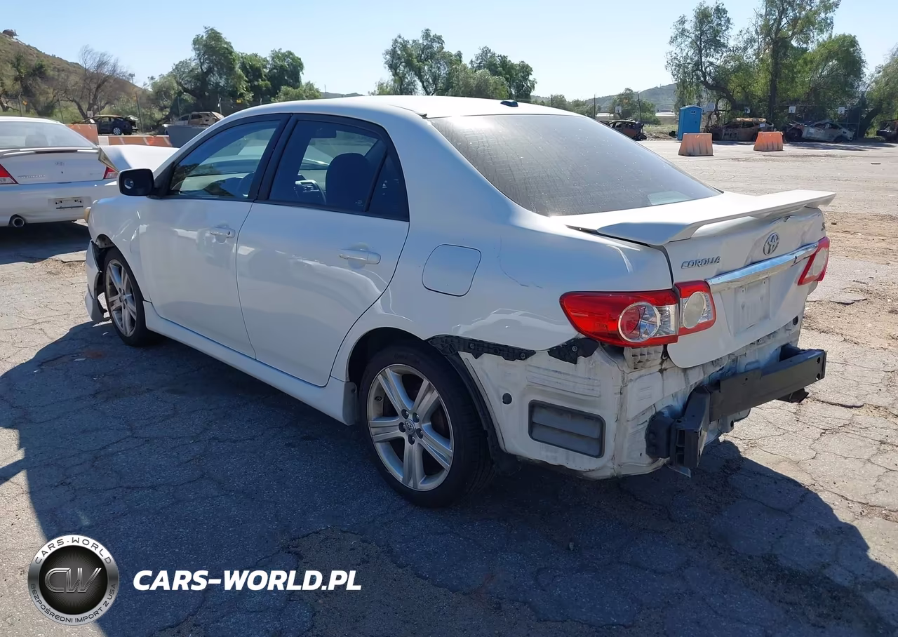2013 Toyota Corolla S VIN:5YFBU4EE8DP110900 - 3