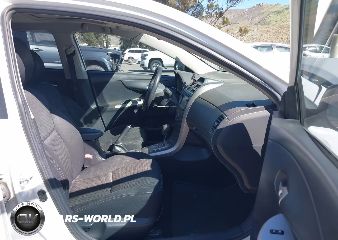 2013 Toyota Corolla S VIN:5YFBU4EE8DP110900 - 5