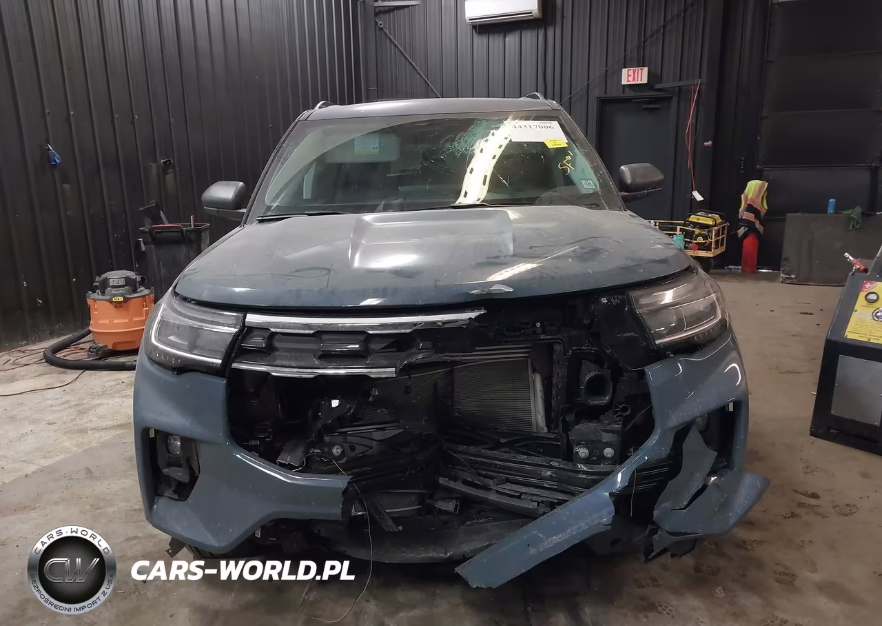 2026 Ford Explorer Active W-200A Pkg VIN:1FMUK8DH6TGA32386 - 12