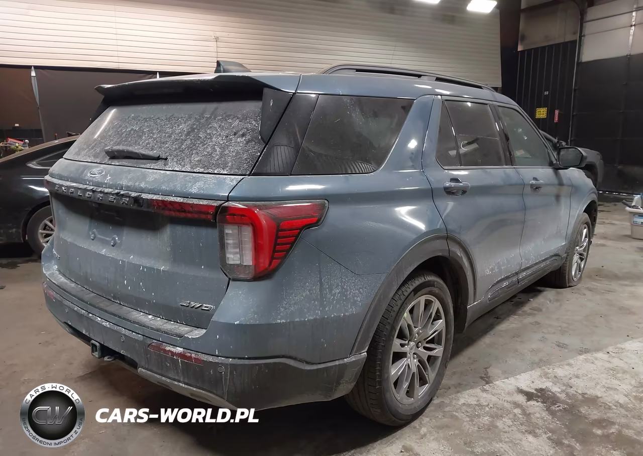 2026 Ford Explorer Active W-200A Pkg VIN:1FMUK8DH6TGA32386 - 4