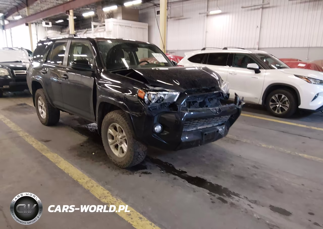 2019 Toyota 4Runner Sr5