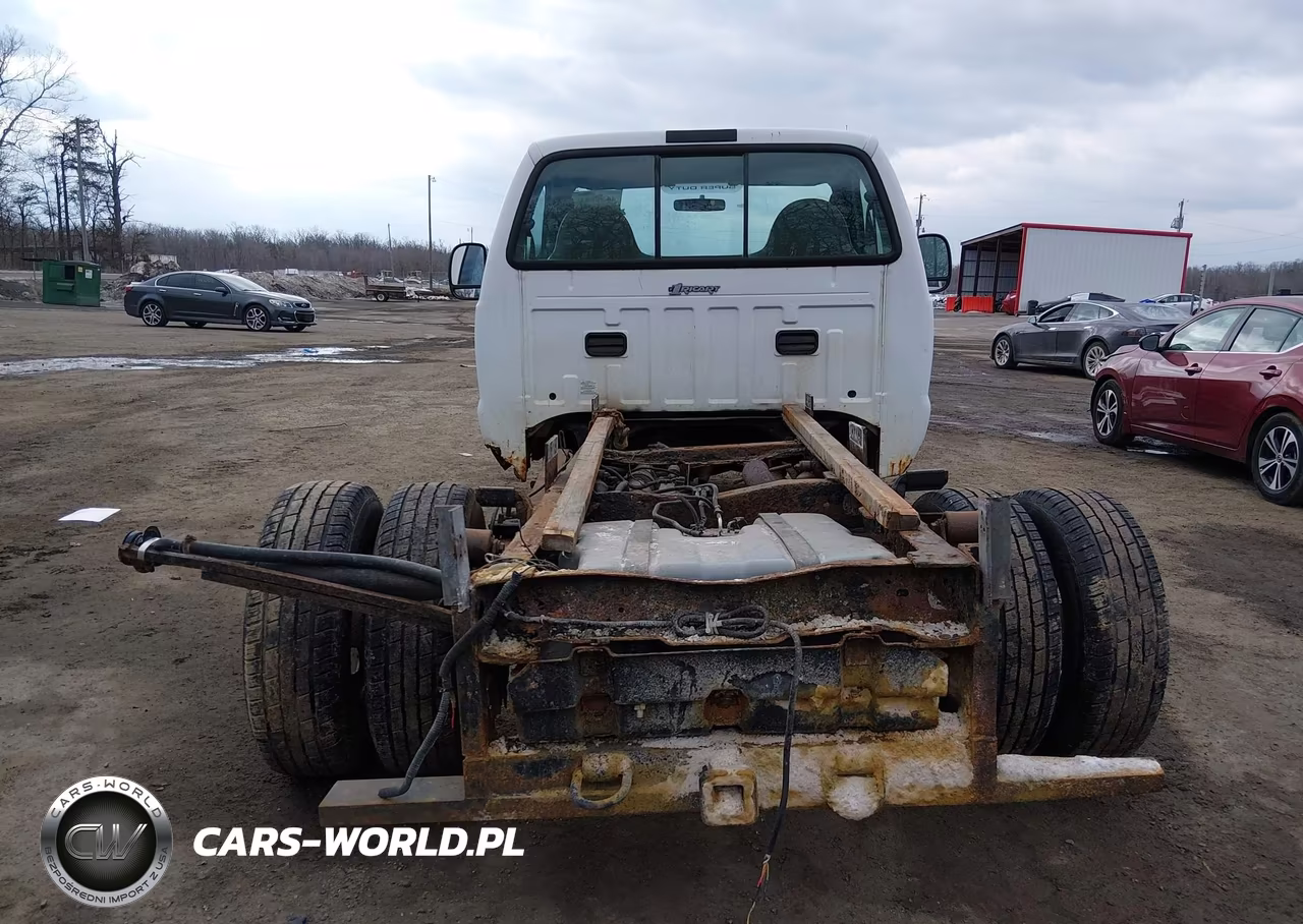 2007 Ford F-350 Chassis Xl-Xlt VIN:1FDWF37587EA20436 - 15