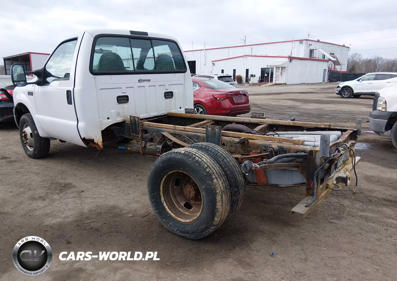 2007 Ford F-350 Chassis Xl-Xlt VIN:1FDWF37587EA20436 - 3