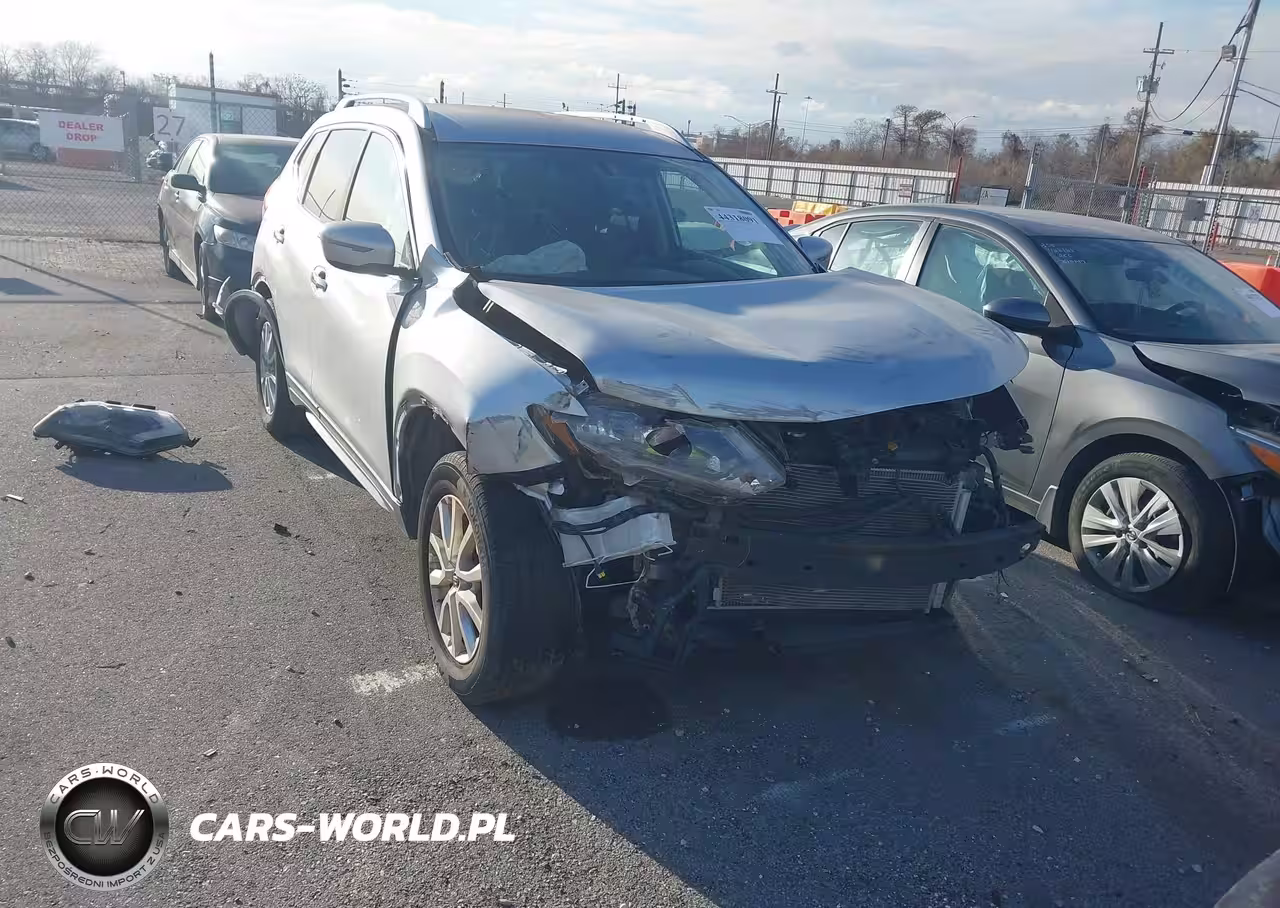 2017 Nissan Rogue Sv