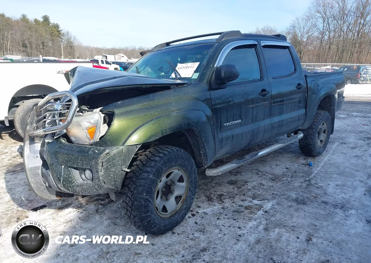 2013 Toyota Tacoma Prerunner V6 VIN:3TMJU4GN1DM151031 - 2