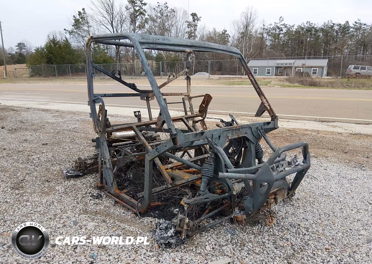 2025 Can-Am Defender Xt Hd9